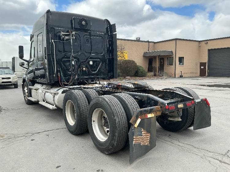 Truck Thumbnail 4
