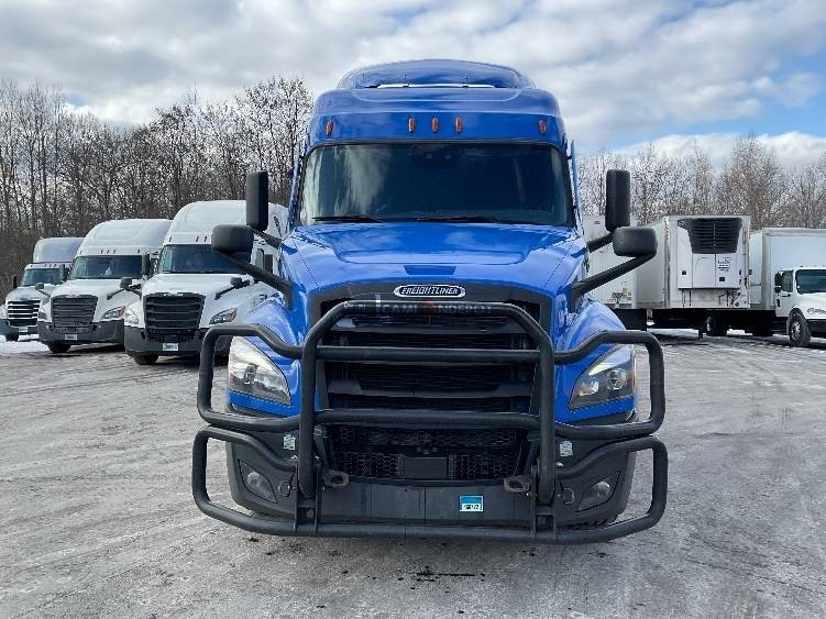 Truck Thumbnail 3