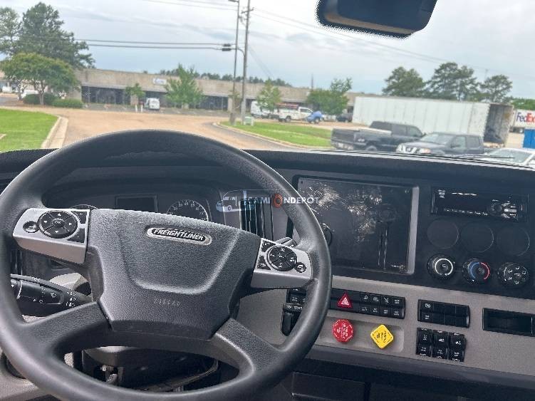 Truck Thumbnail 7