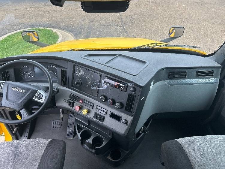Truck Thumbnail 8