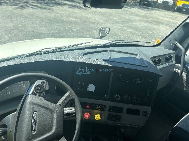 Truck Thumbnail 7