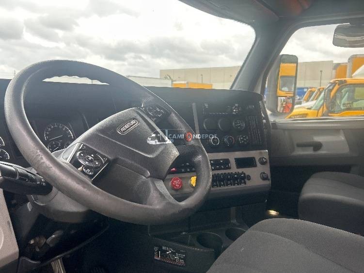 Truck Thumbnail 5