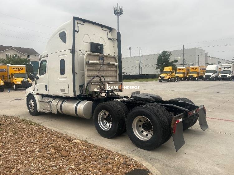 Truck Thumbnail 4