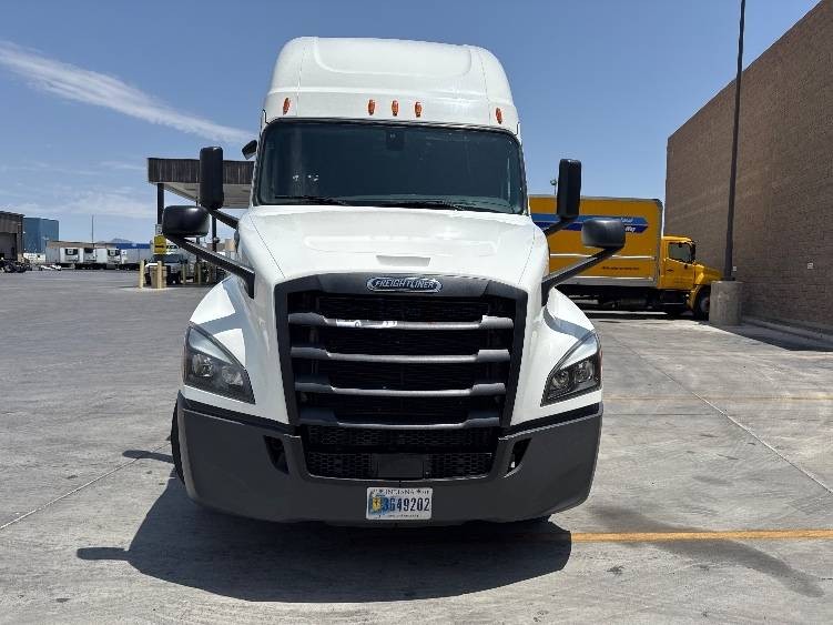 Truck Thumbnail 2