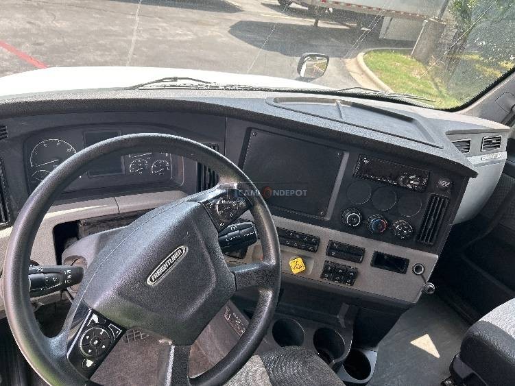 Truck Thumbnail 7