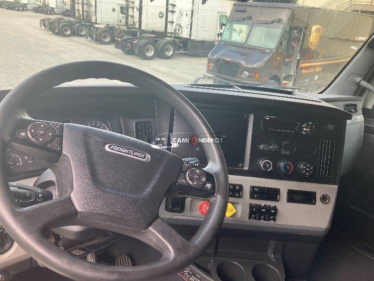 Truck Thumbnail 7