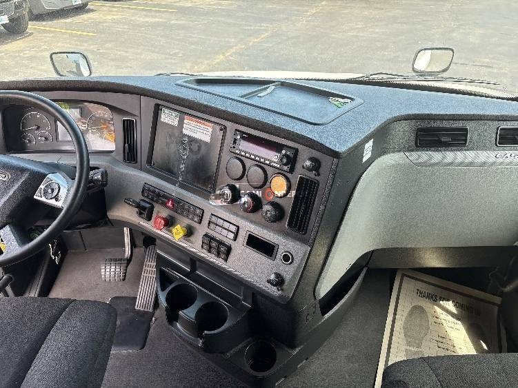 Truck Thumbnail 7