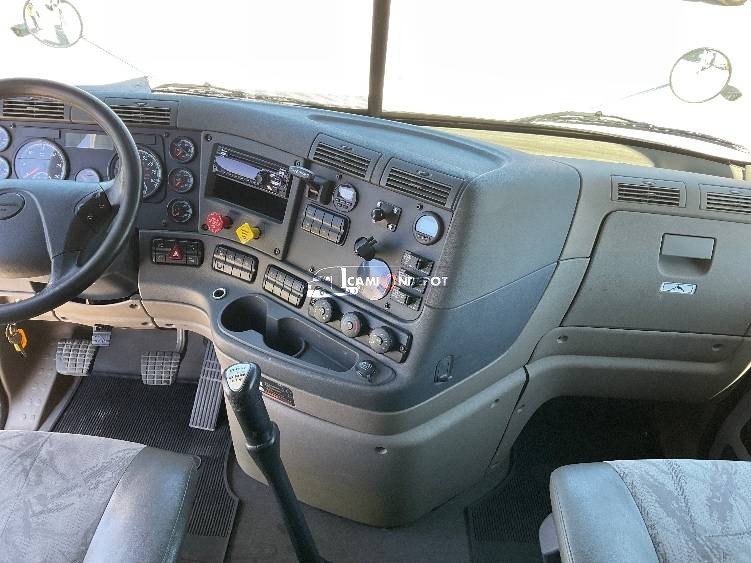 Truck Thumbnail 7