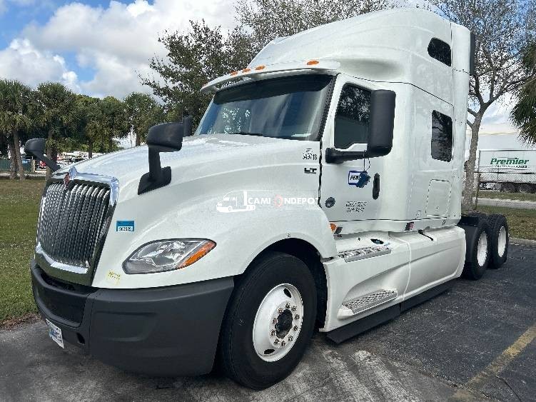 Truck