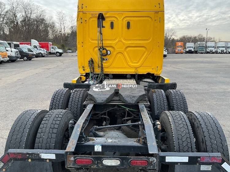 Truck Thumbnail 6
