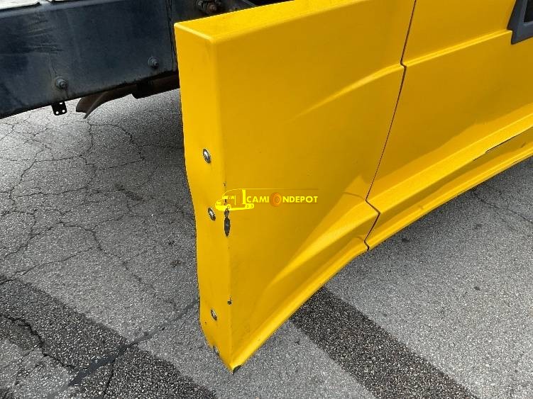 Truck Thumbnail 15