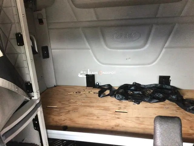 Truck Thumbnail 4