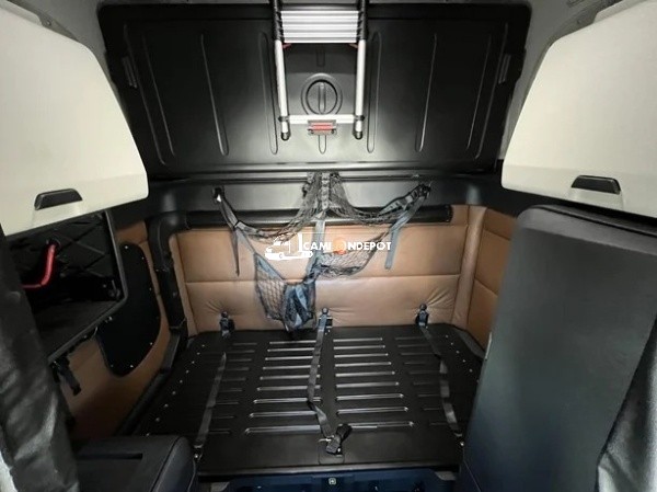 Truck Thumbnail 4