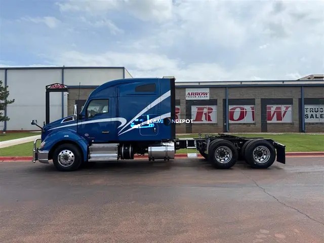 Truck Thumbnail 3