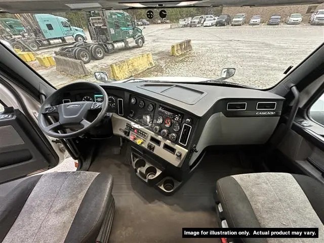 Truck Thumbnail 3