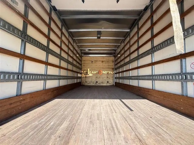 Truck Thumbnail 5