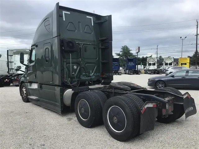 Truck Thumbnail 4