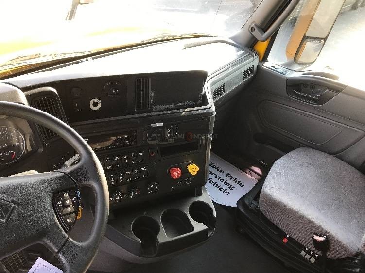 Truck Thumbnail 9