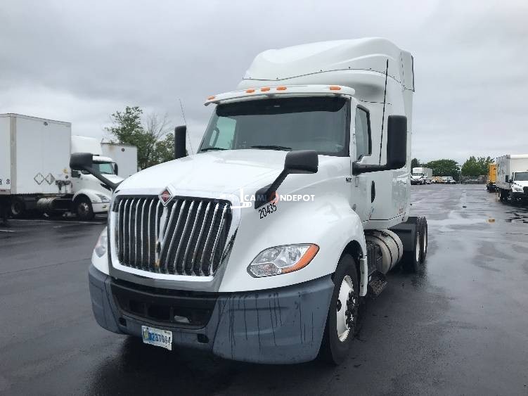 Truck Thumbnail 3