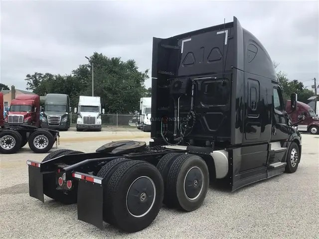 Truck Thumbnail 2