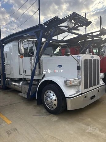 Truck Thumbnail 2