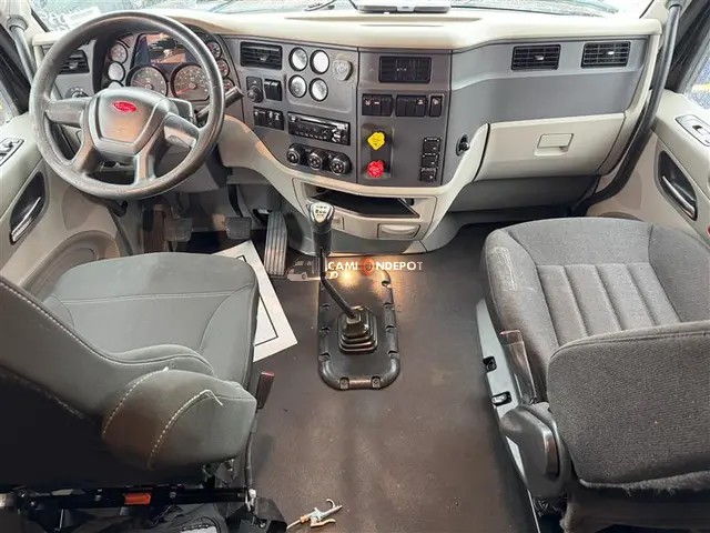 Truck Thumbnail 2