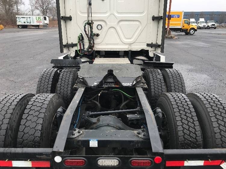 Truck Thumbnail 6