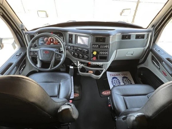 Truck Thumbnail 3