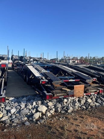 Truck Thumbnail 3