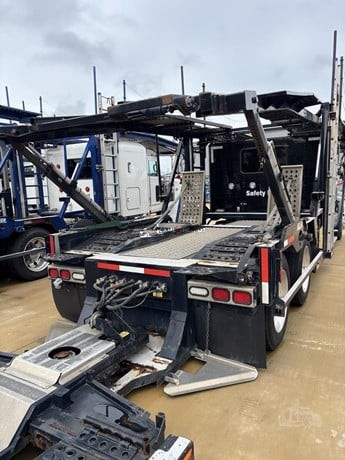 Truck Thumbnail 3