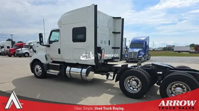 Truck Thumbnail 4