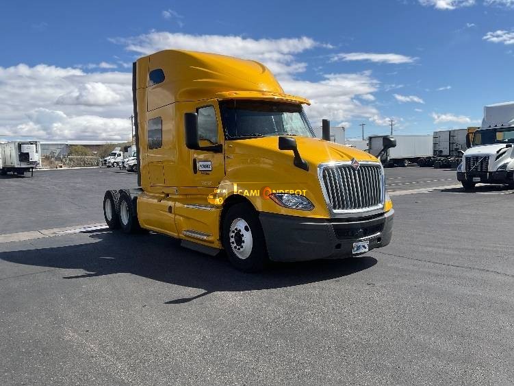 Truck
