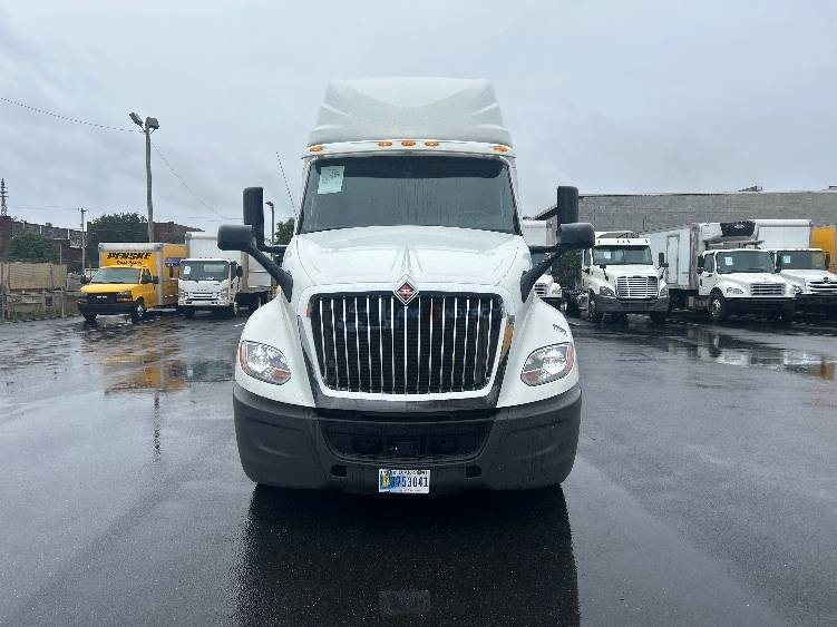 Truck Thumbnail 2
