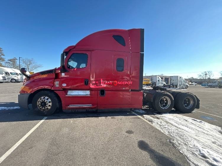 Truck Thumbnail 4