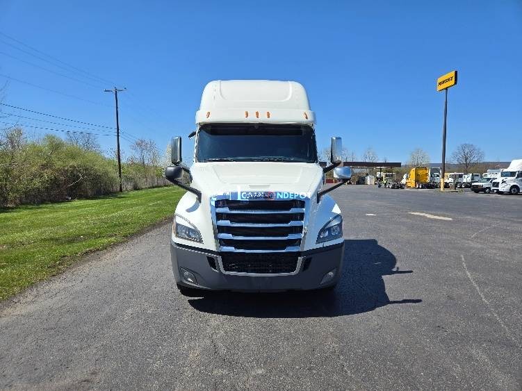 Truck Thumbnail 2