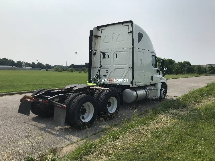 Truck Thumbnail 7