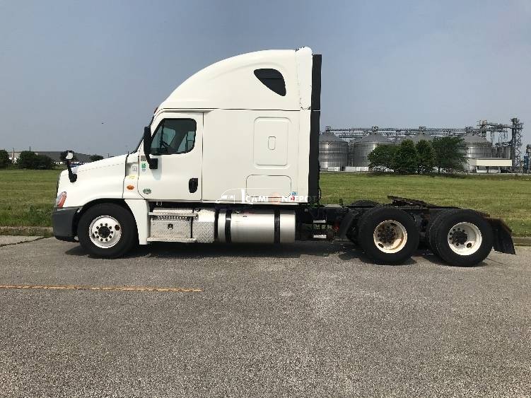 Truck Thumbnail 4
