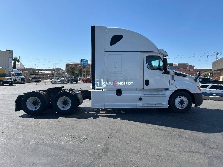 Truck Thumbnail 8