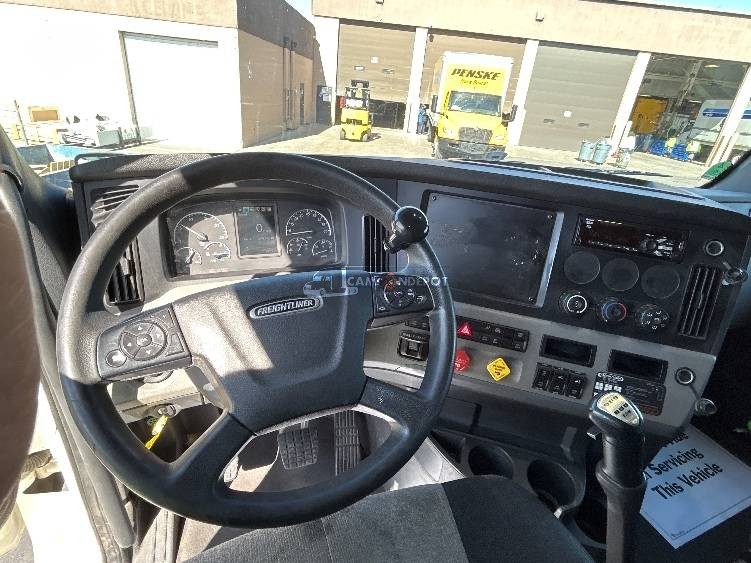 Truck Thumbnail 9