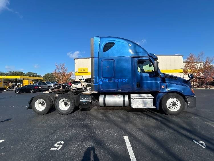 Truck Thumbnail 7