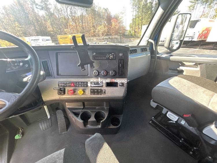 Truck Thumbnail 9