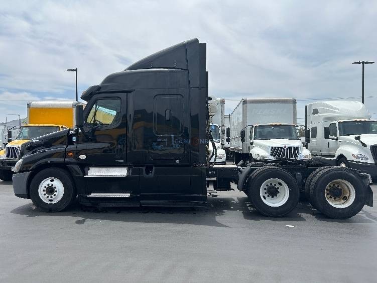 Truck Thumbnail 4