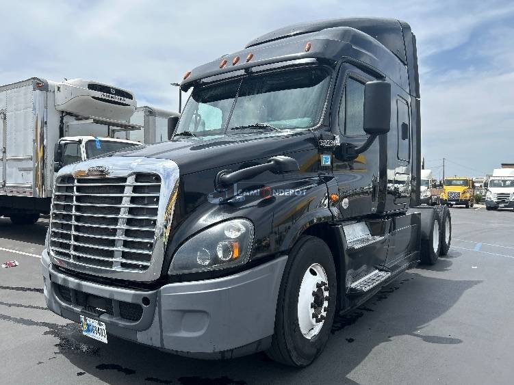 Truck Thumbnail 3