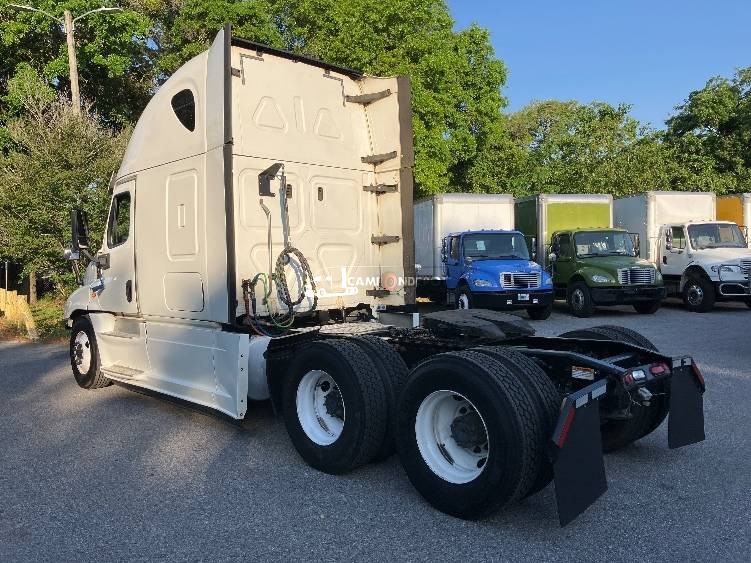 Truck Thumbnail 4