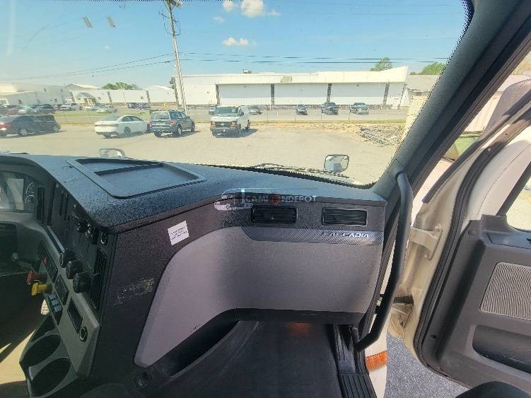 Truck Thumbnail 9