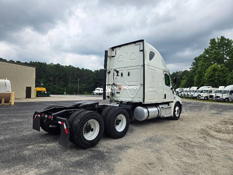 Truck Thumbnail 6