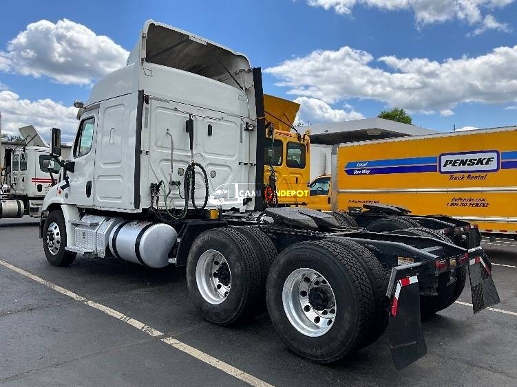 Truck Thumbnail 5