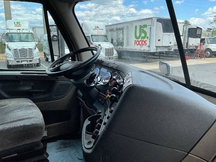 Truck Thumbnail 7
