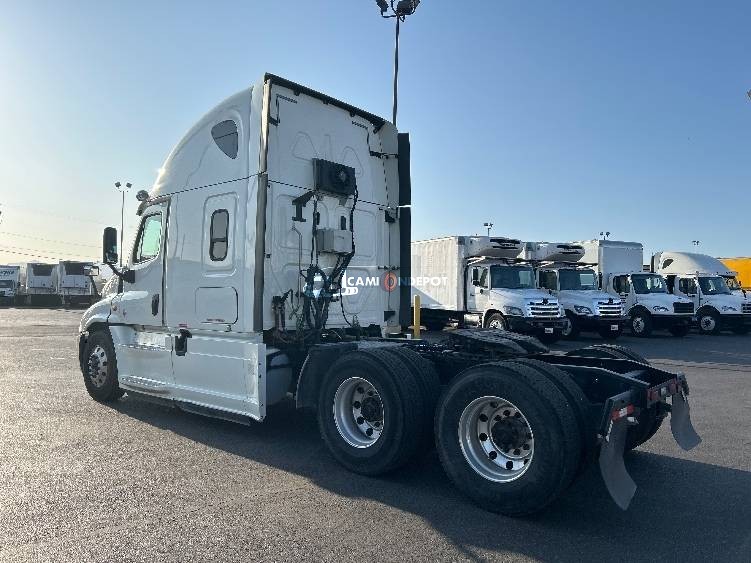 Truck Thumbnail 5