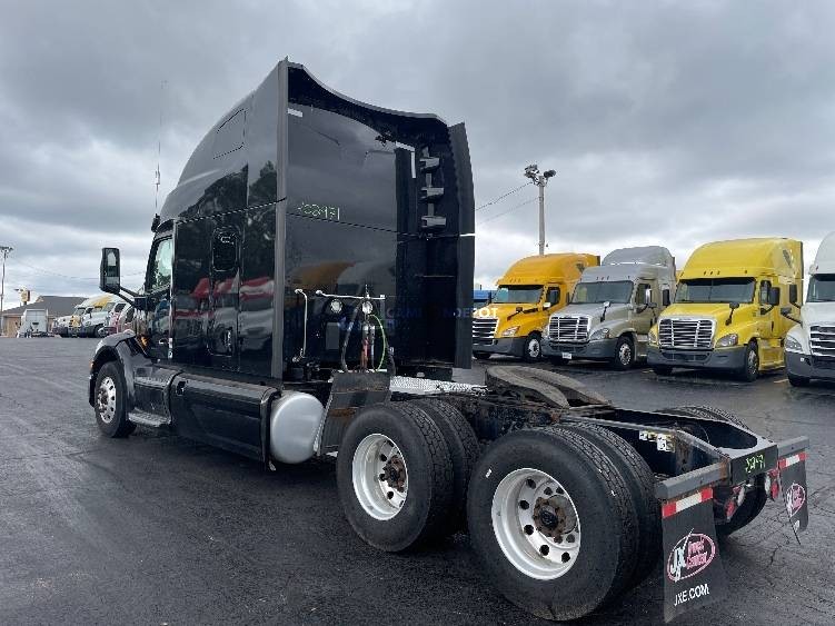 Truck Thumbnail 5
